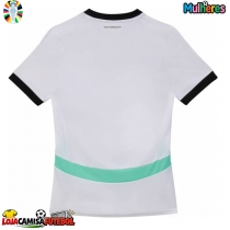 Camisa de Futebol Áustria Equipamento Secundário Mulheres Europeu 2024 Manga Curta
